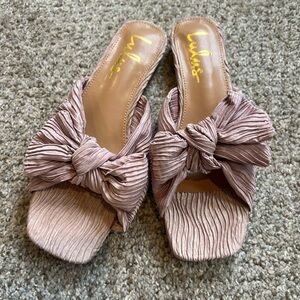 Lulu's Mauve Pleated Bow Mules